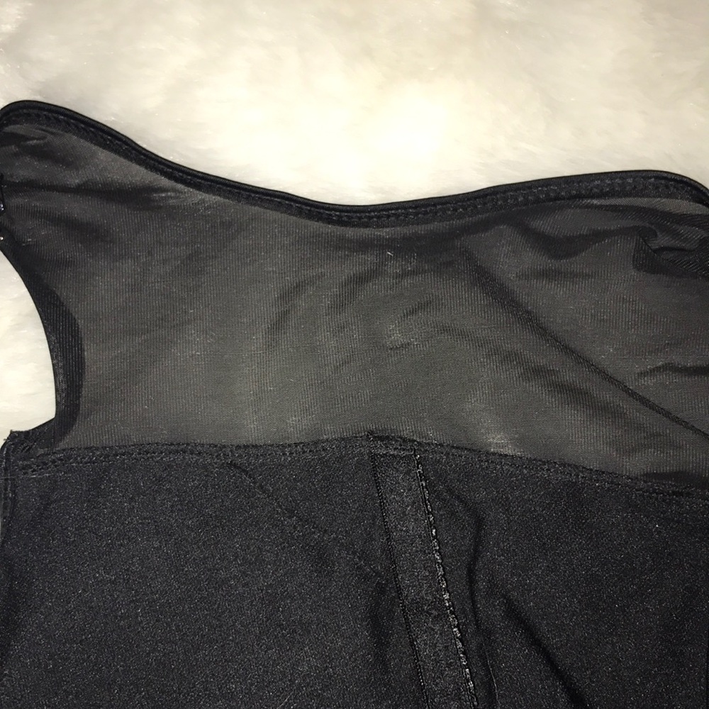 Bathing suit - Picture 3 of 4